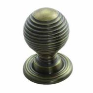 CARLISLE BRASS Queen Anne Cupboard Knob 22mm Fb