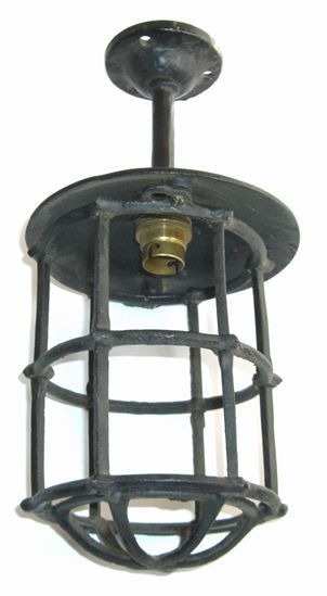 KIRKPATRICK 0403C Rnd Grid Lantern W/- Ceiling Bracket AB